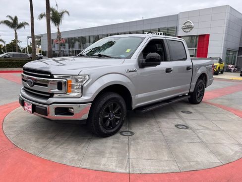 Used 2020 Ford F150 XLT image 4