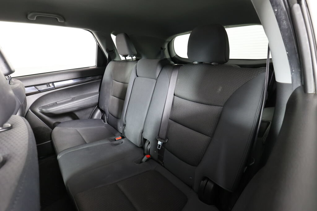 Used 2011 Kia Sorento LX w/ Convenience Pkg AWD/4WD image 15