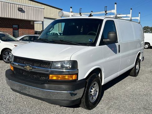 Used 2020 Chevrolet Express 2500 w/ Driver Convenience Package image 3