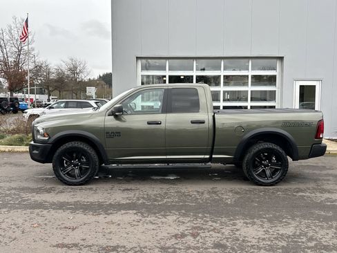 Used 2021 RAM 1500 Classic Warlock w/ Luxury Group image 2