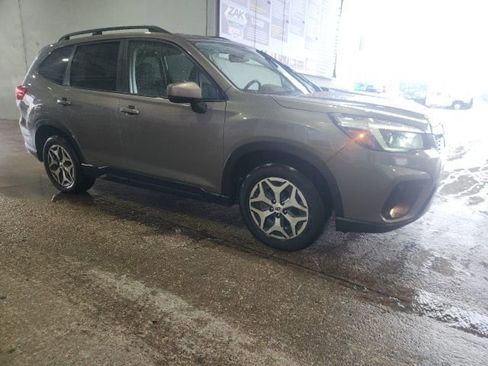Used 2021 Subaru Forester Premium w/ Popular Package #1 image 1