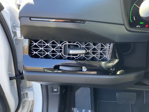 Certified 2025 Honda Accord EX-L image 19