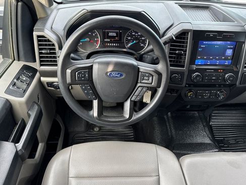 Certified 2022 Ford F250 XL w/ Power Equipment Group image 5