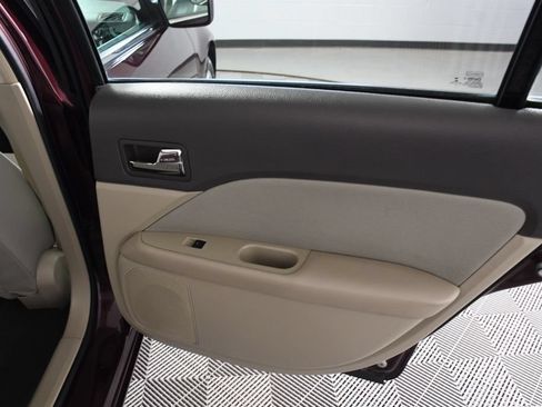 Used 2012 Ford Fusion SE FWD image 22