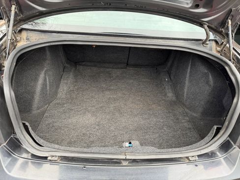 Used 2010 Dodge Charger SXT image 12