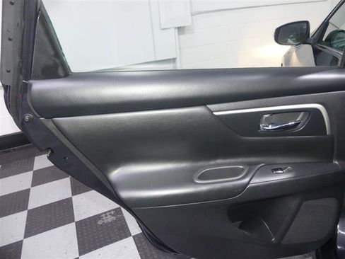 Used 2018 Nissan Altima 2.5 SL image 25