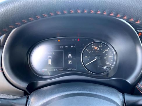 Used 2023 Nissan Kicks SR w/ SR Premium Package FWD image 26