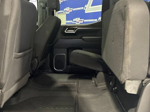 Used 2025 Chevrolet Silverado 1500 LT AWD/4WD image 34