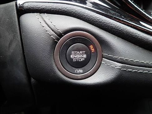 Used 2022 Dodge Durango SXT AWD/4WD image 20