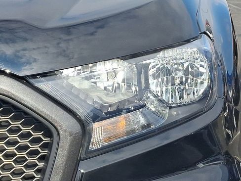 Used 2021 Ford Ranger XLT w/ Equipment Group 301A Mid image 9