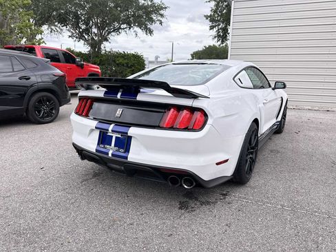 Used 2016 Ford Mustang Shelby GT350 w/ Technology Package RWD image 6