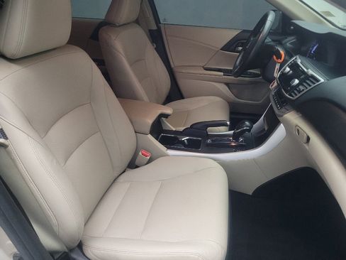 Used 2015 Honda Accord EX-L image 21