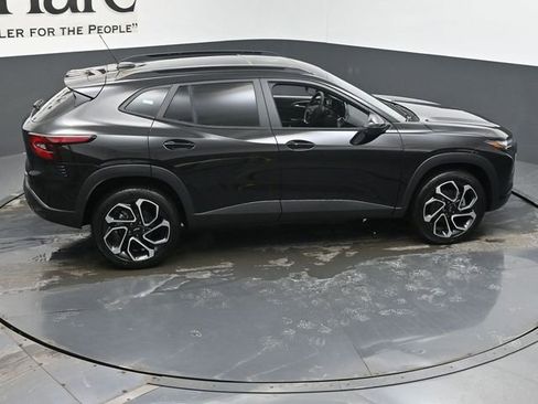 New 2026 Chevrolet Trax RS image 17