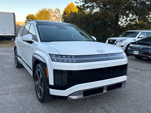 New 2026 Hyundai Ioniq 9 Limited image 7