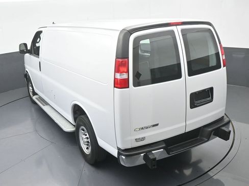 Used 2024 Chevrolet Express 2500 w/ Driver Convenience Package image 40