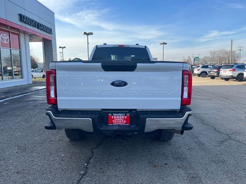 Used 2024 Ford F250 XLT image 4
