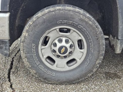 Used 2023 Chevrolet Silverado 2500 W/T w/ WT Convenience Package image 10