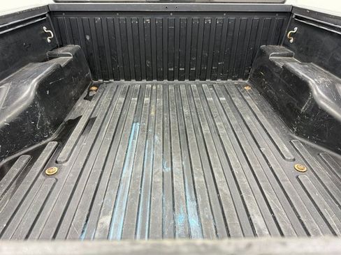 Used 2017 Toyota Tacoma TRD Off-Road w/ Tow Package (A/T) image 36