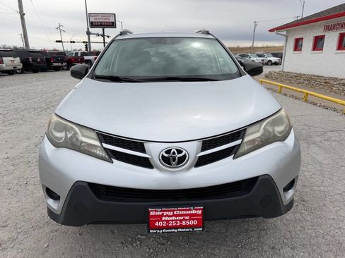 Used 2014 Toyota RAV4 LE image 10