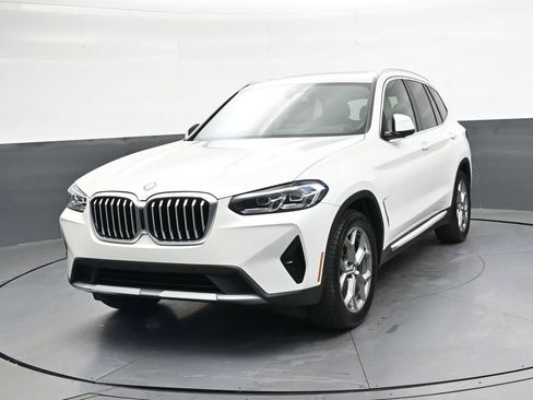 Used 2022 BMW X3 xDrive30i w/ Premium Package 2 image 8