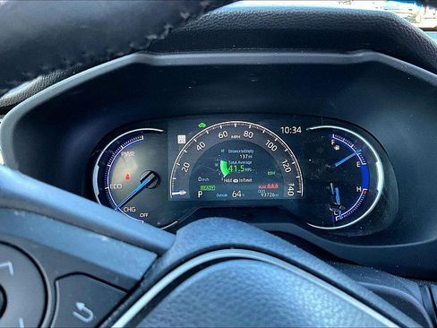 Used 2020 Toyota RAV4 XSE image 19