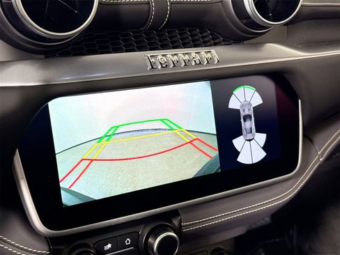 Certified 2020 Ferrari Portofino image 14