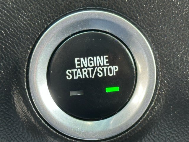 Used 2024 GMC Terrain SLE AWD/4WD image 21