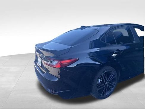 Used 2025 Toyota Camry XSE w/ Premium Package AWD/4WD image 9