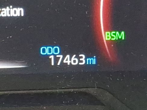 Used 2023 Toyota RAV4 XLE image 13