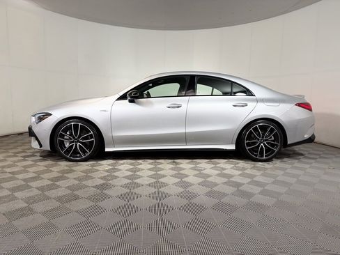 Used 2024 Mercedes-Benz CLA 35 AMG 4MATIC image 3