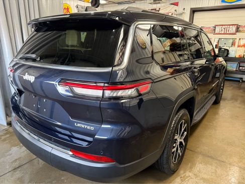 Used 2024 Jeep Grand Cherokee L Limited w/ Trailer Tow Package image 6