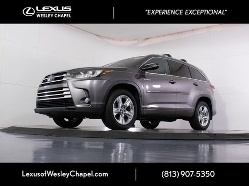 Used 2018 Toyota Highlander Limited AWD/4WD image 8
