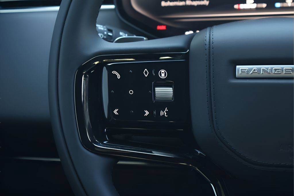 New 2026 Land Rover Range Rover Sport Dynamic SE AWD/4WD image 19