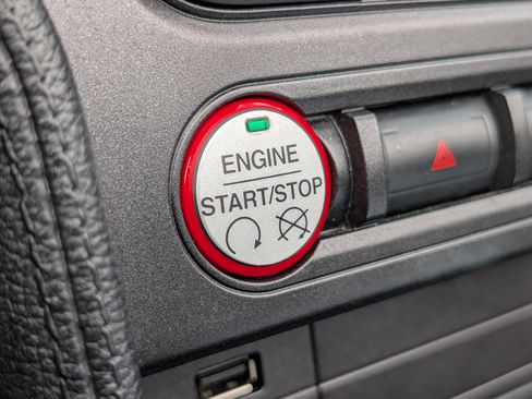 Certified 2017 Ford Mustang Convertible w/ Equipment Group 051A image 27