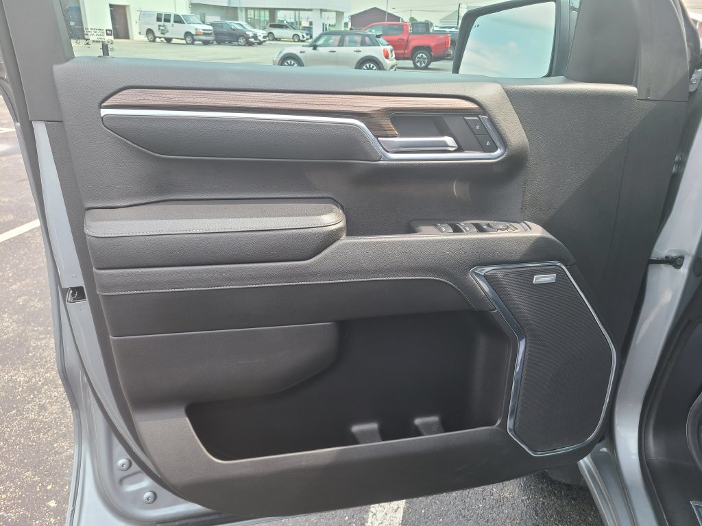 Used 2024 Chevrolet Silverado 1500 LT Trail Boss w/ Convenience Package II AWD/4WD image 20