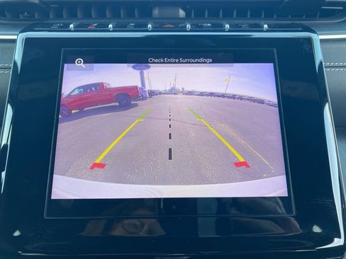 Used 2024 Jeep Grand Cherokee L Altitude image 46