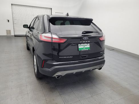 Used 2022 Ford Edge Titanium AWD/4WD image 6