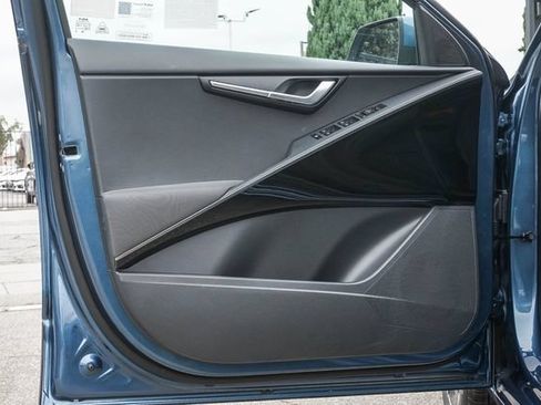 Certified 2025 Kia Niro EX FWD image 23
