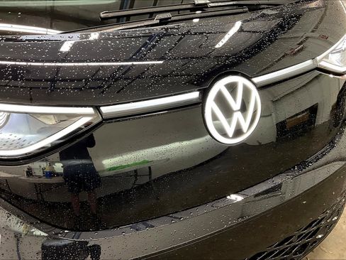 New 2025 Volkswagen ID. Buzz Pro S image 31