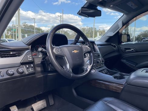 Used 2019 Chevrolet Suburban LT w/ Max Trailering Package image 13