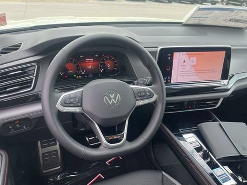 New 2026 Volkswagen Atlas Peak Edition AWD/4WD image 33