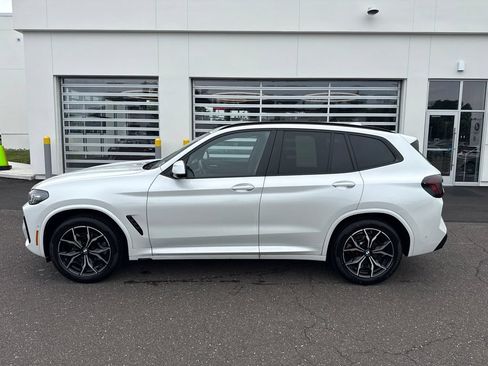 Used 2024 BMW X3 xDrive30i w/ Premium Package w/ZPA AWD/4WD image 2