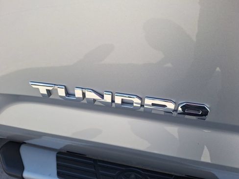 Used 2023 Toyota Tundra Limited AWD/4WD image 13