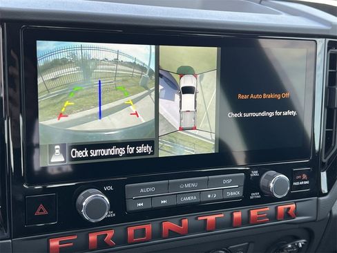 New 2026 Nissan Frontier PRO-4X w/ Pro-4x Convenience Package image 13