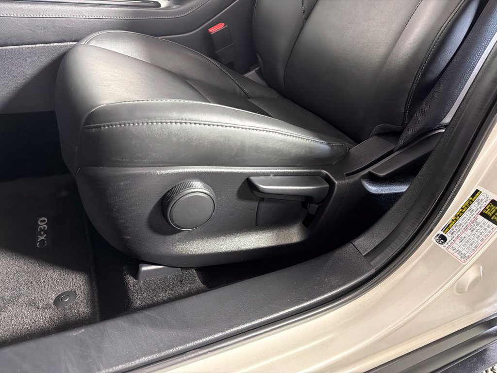 Certified 2024 MAZDA CX-30 AWD 2.5 S w/ Select Sport Pkg image 11