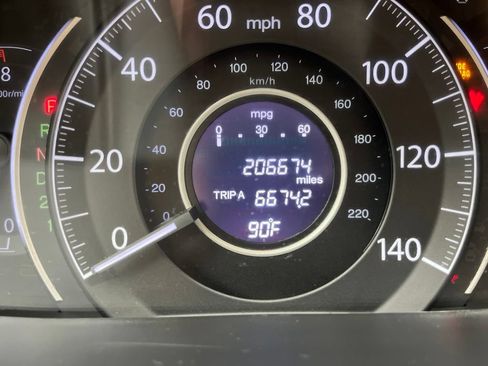 Used 2014 Honda CR-V LX image 11