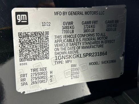 Used 2023 Chevrolet Suburban High Country w/ Premium Package image 44