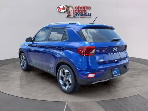 Certified 2024 Hyundai Venue SEL FWD image 3