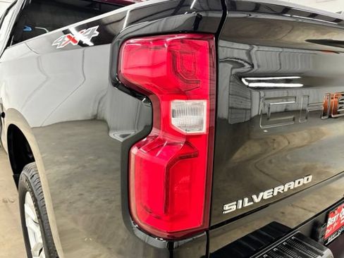 Used 2026 Chevrolet Silverado 1500 RST AWD/4WD image 7