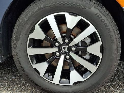 Used 2025 Honda Odyssey EX-L image 8